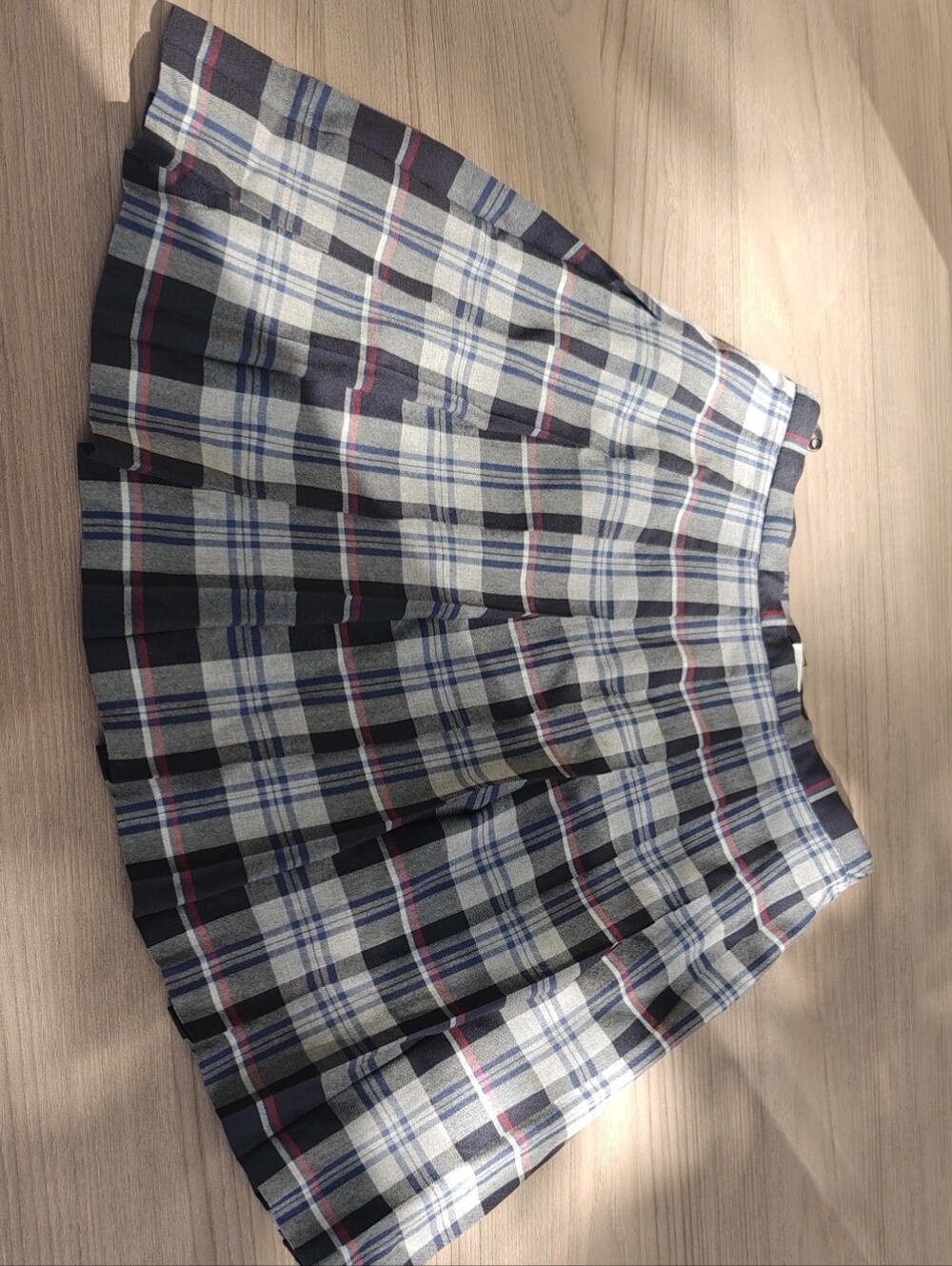 East Boy Plaid Pleated Mini Skirt in Navy and Gray